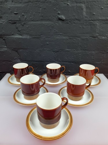 Poole pottery chestnut - poole,