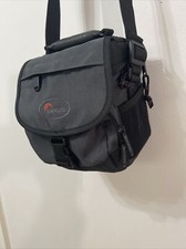 Lowepro Nova Micro AW Photo/Video Shoulder Bag - Forest Green/Black  VGC