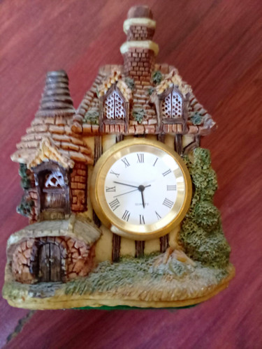 Quartz analogue desk clock - quartz,