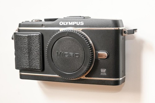 Olympus pen mirrorless - e-p3,