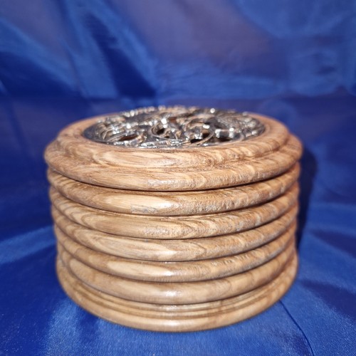 Beehive style pot - beehive, pourri