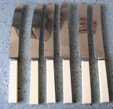 6 VINTAGE DINNER KNIVES ROUND