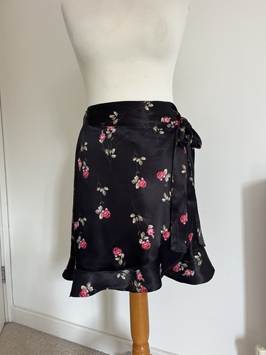 Rat boa skirt sz - boa, medium