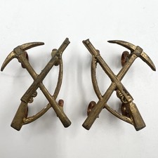 Genuine Labour Corps / Pioneer Battalion Collar Badges