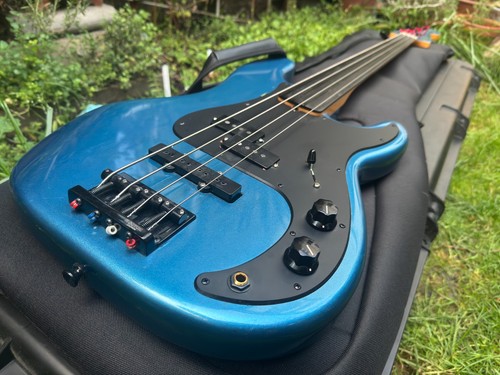 Fender tony franklin precision - fender,