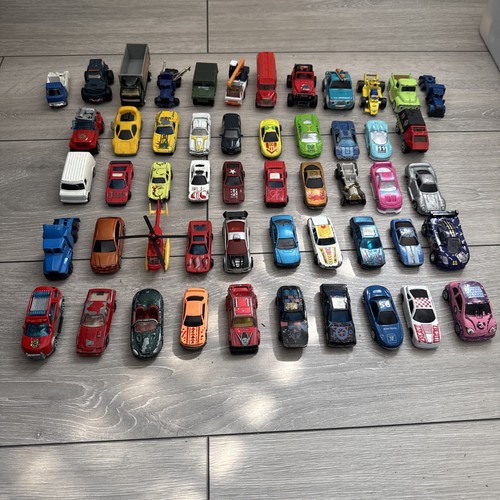Toy car bundle mixed - car, job