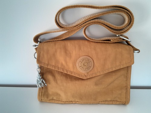 Excellent condition kipling - condition,