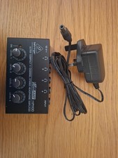 Behringer Microamp HA400