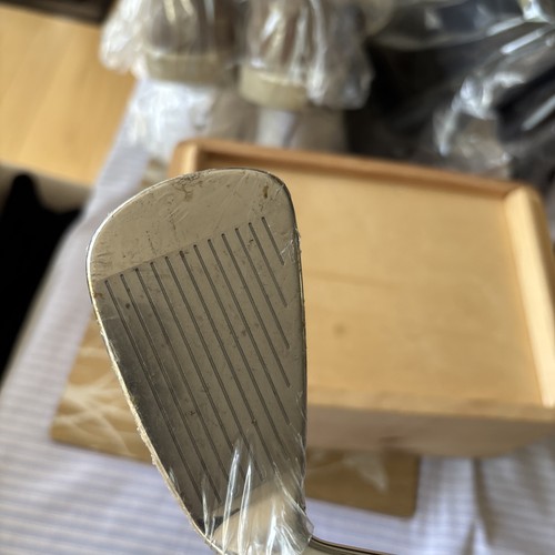 Wilson staff di9 iron with - wilson,