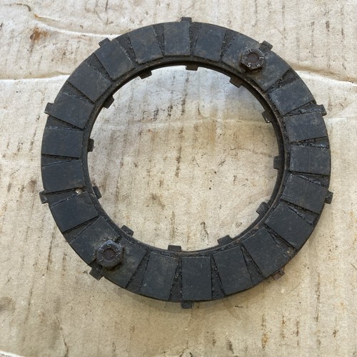 Clutch locking plate - locking, b25