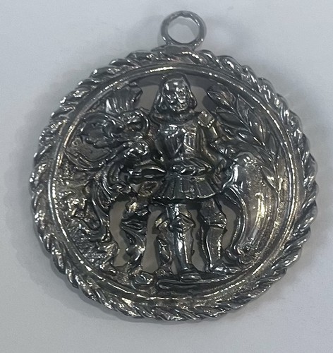 Large unusual tudor gentleman - unusual,