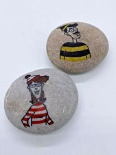 Unique Hand Painted Wheres Wally Wanda & Oddlaw Decorative Pebbles 