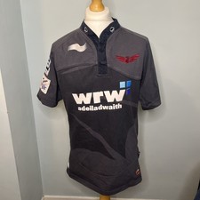 Scarlets Rugby Shirt Size M