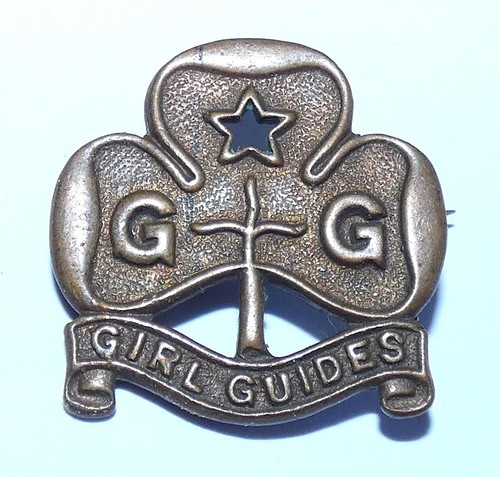 Vintage girl guide trefoil - vintage,