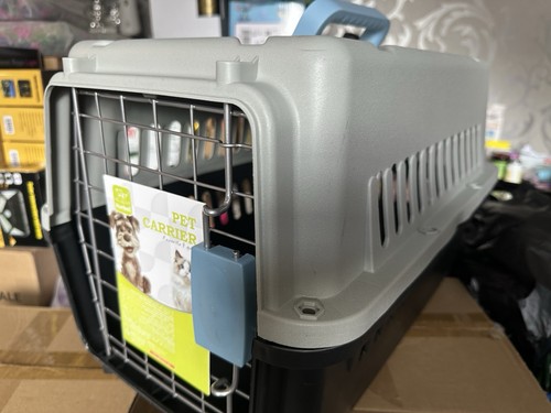 Plastic crate for small - crate, a