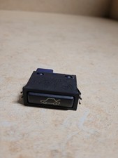 BMW E38 E39 Tailgate Switch