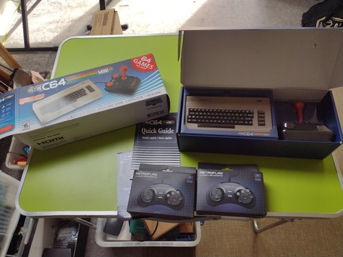 Commodore c64 mini retro games - c64,