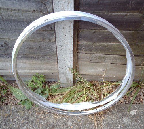 Pair new 27x1 - new, hole