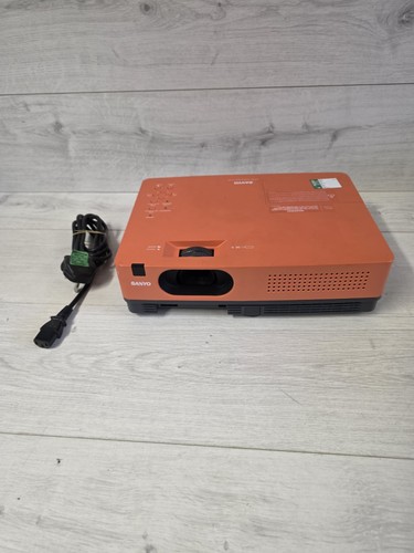 Sanyo plc xe33 - sanyo, vga