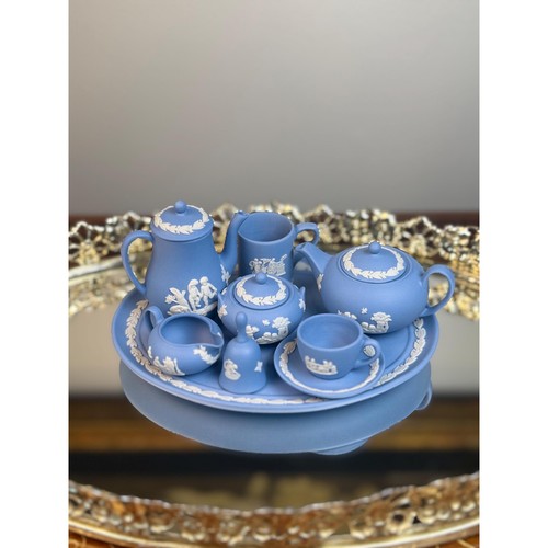 Vintage wedgwood miniature tea - wedgwood,
