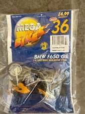 Mega Bikes Die-Cast 1:18 Model - BMW F650 GS issue 36 with stand and mag