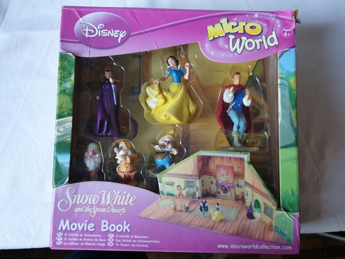 Micro world flocked - flocked, characters