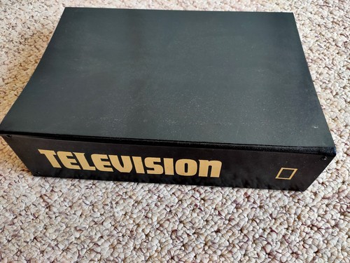 Television magazine 1982 - magazine,
