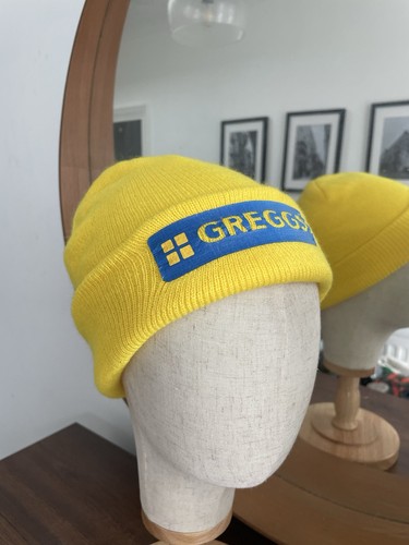 Greggs yellow one - one, beanie
