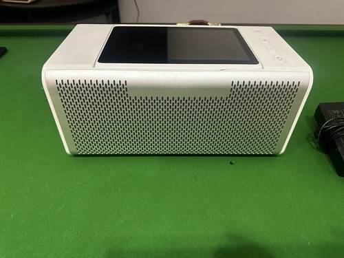 White karaoke player - white,