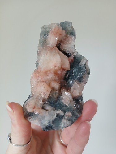 Blue chalcedony with cinnamon - blue,