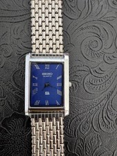 RARE BLUE SILVER Vintage Seiko Slim Quartz Men’s Wrist Watch