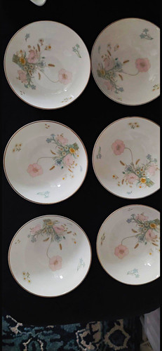 Royal doulton flirtation - doulton, bone