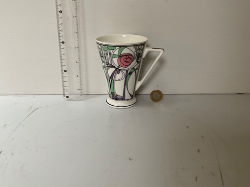 Rare conical mug wren - wren, art