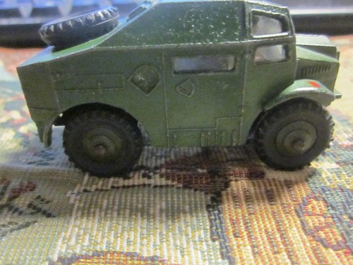 Vintage 688 dinky toys green - 688,