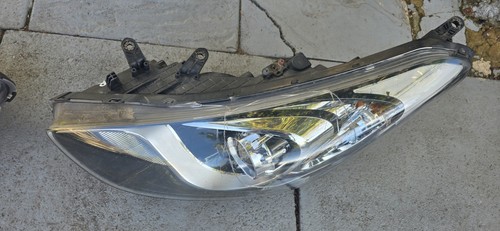 Hyundai i30 headlight - i30, drivers