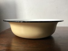 Vintage Enamel Yellow & White Wash Bowl Washing up Basin Planter 26 cm