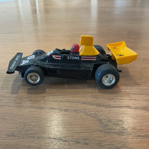 Vintage scalextric 124 - f1, c.124