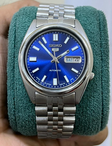 Seiko automatic blue dail - 5,
