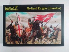Crusaders Medieval Knights 1/72 plastic figures Caesar #017  pre-owned unused