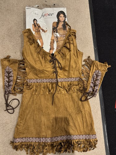 Pocahontas costume size small - costume,