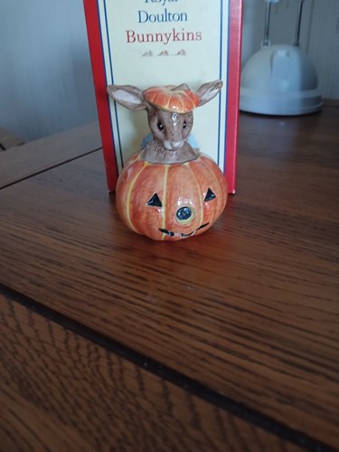 Royal doulton bunnykins - doulton,