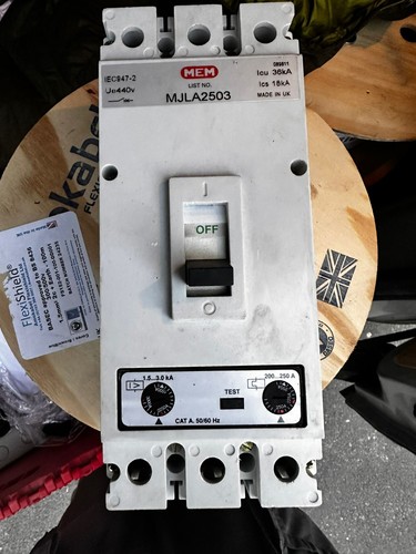 Mem mjla2503 250a - mem, mccb