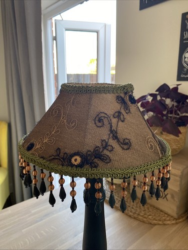 Beautiful little vintage style - little,