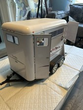 Breyer Horses And Horse Box