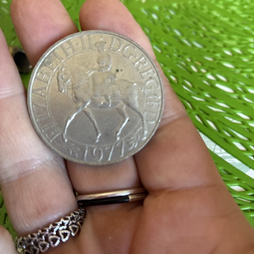 Queen elizabeth silver - queen,