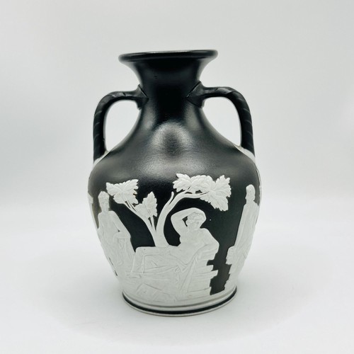 Antique early wedgwood black - early,