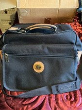 Carlton International Black