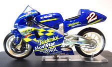 Deagostini 1:24 2000 Suzuki RGV500 Kenny Roberts Motorbike Motorcycle Model Bike