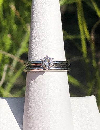 Genuine natural diamond - diamond, ring