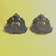 Original The Suffolk Regiment Officer's BRONZE Officers Collar Badges
